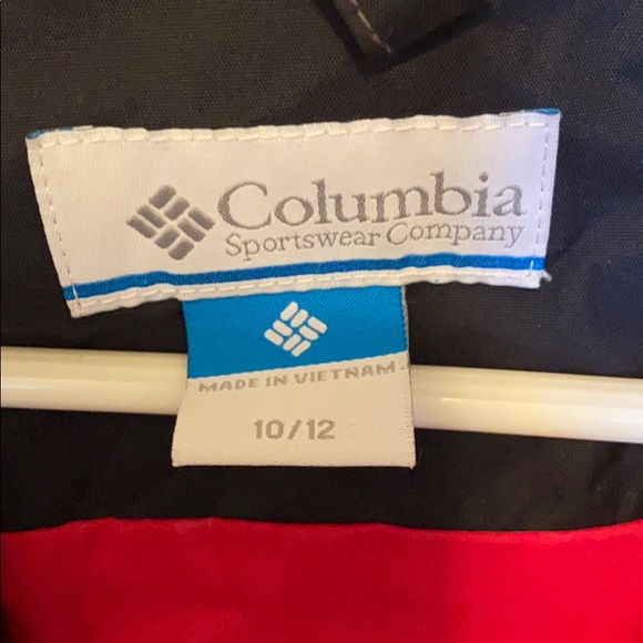 A jacket - Picture 2 of 2